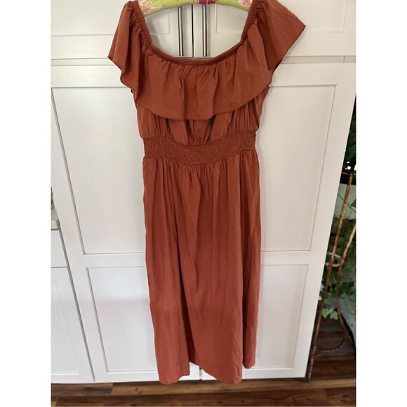 Old Navy Women’s Waist Defined Off the Shoulder Smocked Maxi Dress Sz XL Petite - Picture 2 of 10
